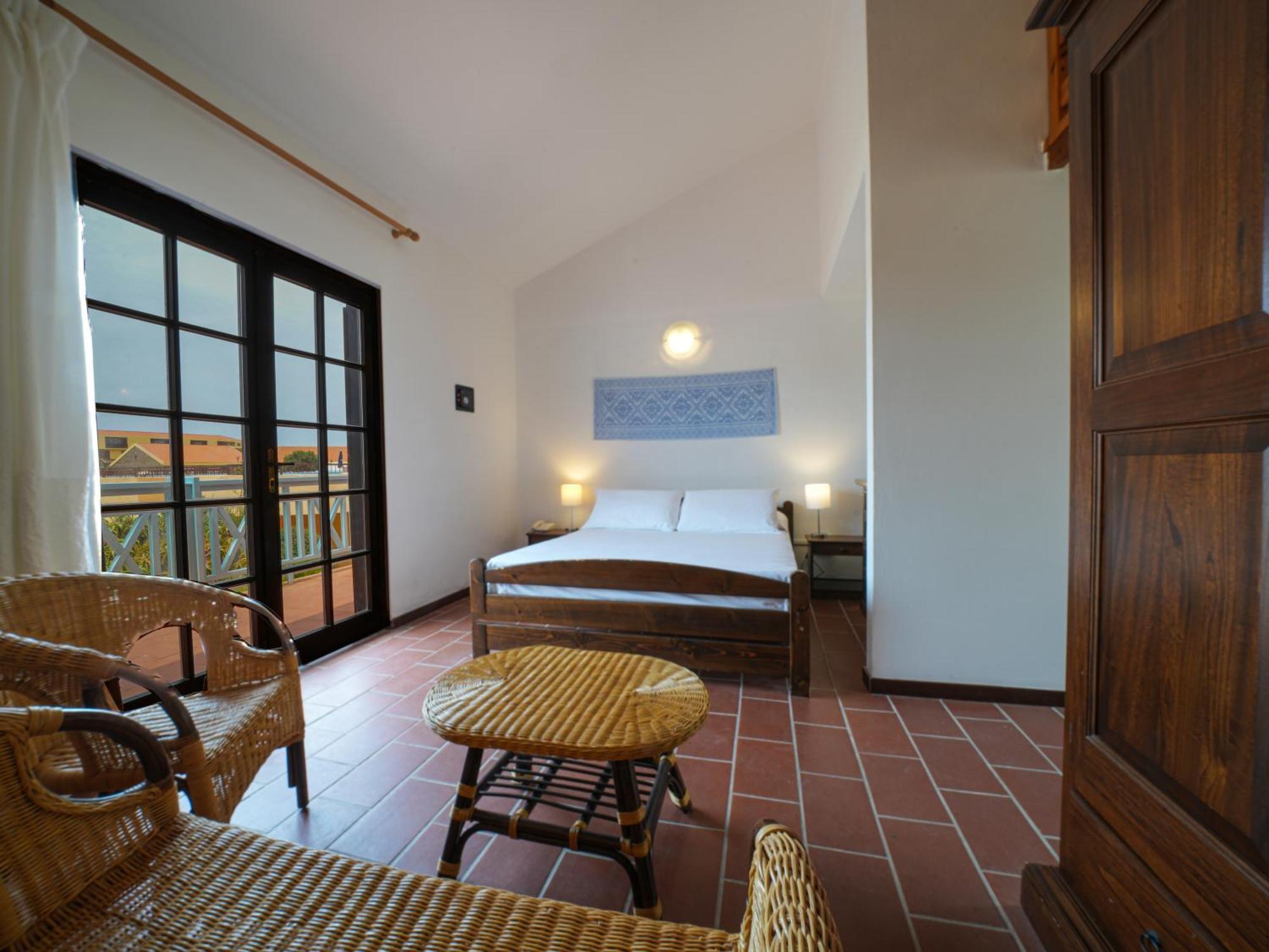 Le Tonnare Di Stintino - Beach Resort Exteriör bild