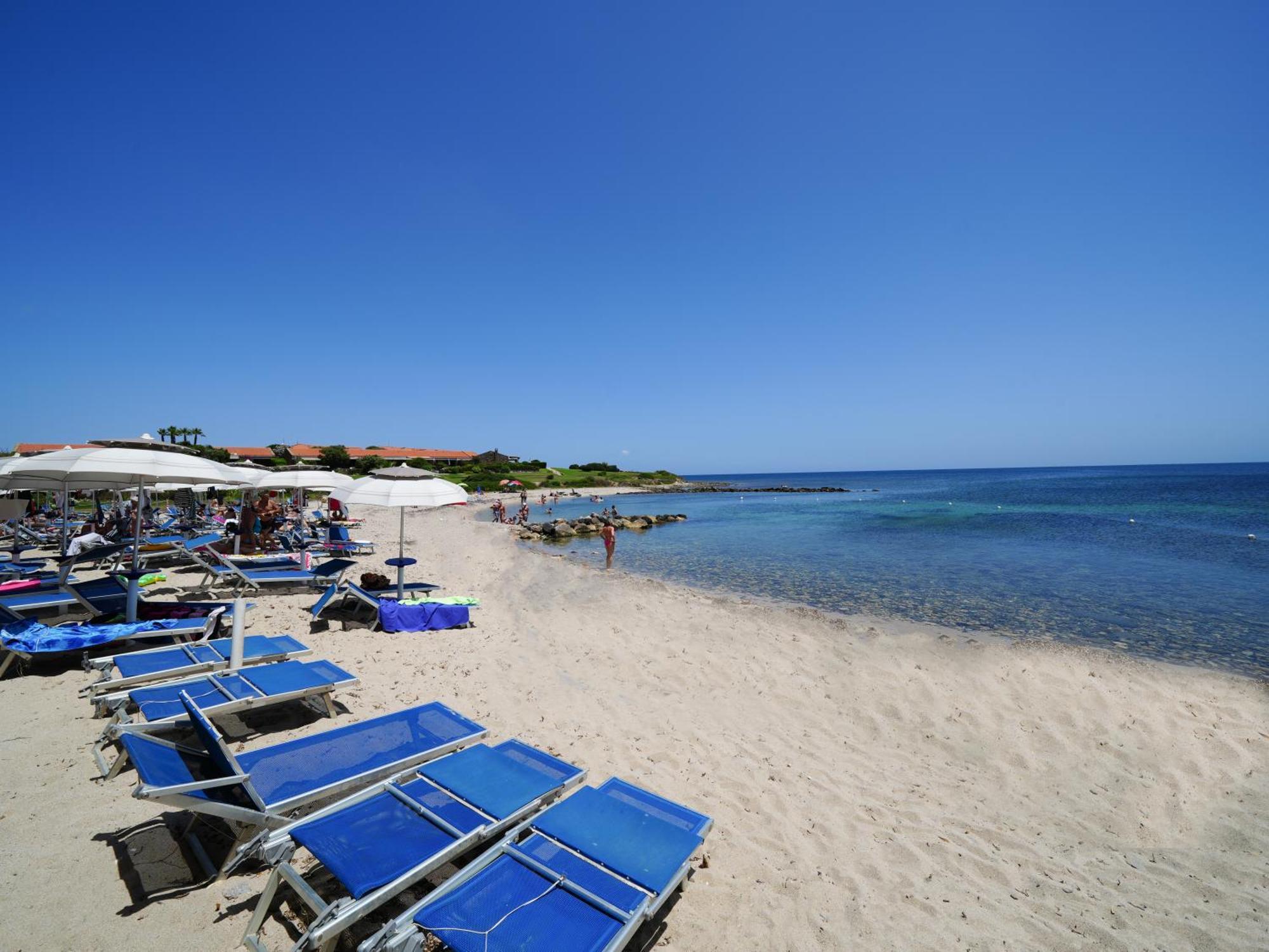 Le Tonnare Di Stintino - Beach Resort Exteriör bild